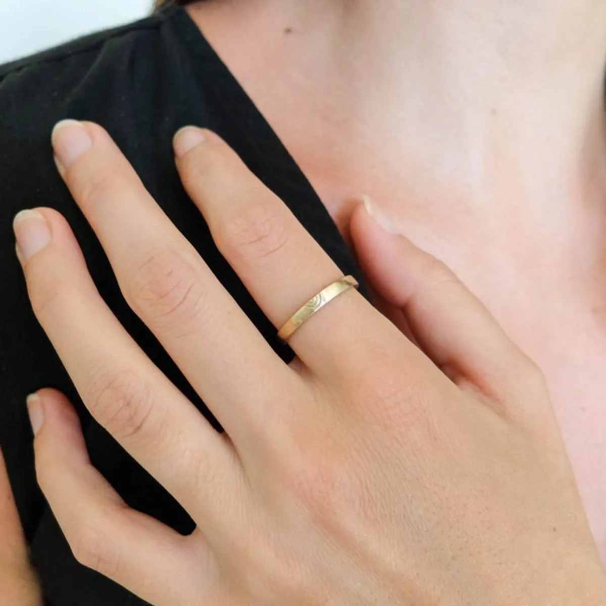 Clearance Betsy & Iya Amandi Unisex Wedding Band