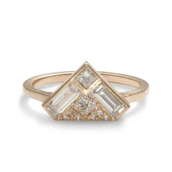 Hot Betsy & Iya Aurore ring