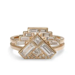 Hot Betsy & Iya Aurore ring
