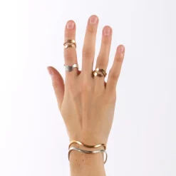 Outlet Betsy & Iya Fluit Cuff Bracelet