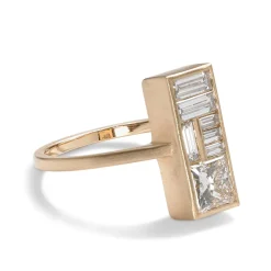 Fashion Betsy & Iya Miro ring