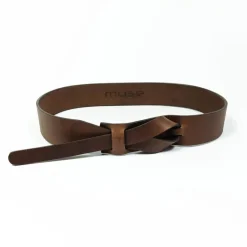 Best Betsy & Iya Muse 1.5 Inch Buckleless Leather Belt
