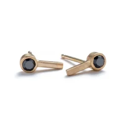 Discount Betsy & Iya Navvitas stud earrings