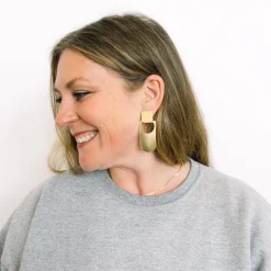 Discount Betsy & Iya Recast Botao earrings