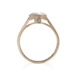 Hot Betsy & Iya Sano ring